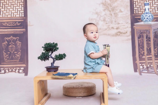 陆丰宝宝几个月开始吃水果